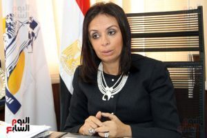 وزيرة التضامن تتابع حادث انقلاب ميكروباص بطريق بني سويف وتوجه بصرف مساعدات لأسر الضحايا