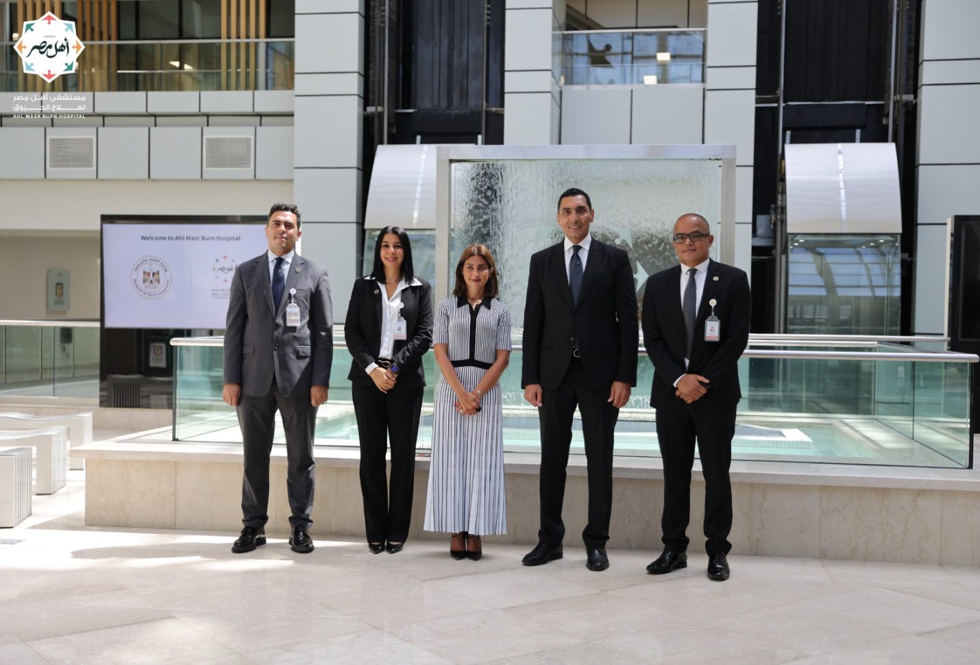 تعزيزًا للشراكة المجتمعية.. وزير الشباب والرياضة يزور مستشفى أهل مصر للحروق
