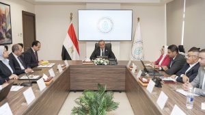 رئيس الرعاية الصحية: رضا المنتفعين معيار نجاح التأمين الصحي الشامل.. وتقارير أسبوعية لمتابعة قوائم الانتظار