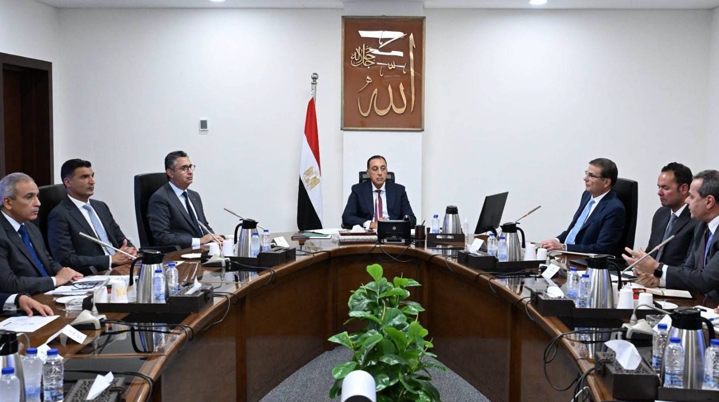 رئيس الوزراء يستعرض خطة تنفيذ مبادرة «القرية المنتجة» لتحويل القرى إلى تجمعات إنتاجية