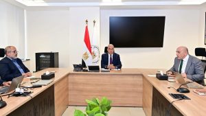 وزير الري يتابع جهود التكيف مع التغيرات المناخية ويؤكد أهمية وضع رؤية متكاملة ومستدامة لإدارة السواحل المصرية