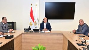 وزير الري يتابع خطط تطوير الواجهات النيلية وإنشاء المماشي ضمن «المشروع القومي لضبط نهر النيل»