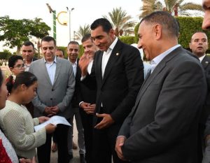 وزير الشباب والرياضة ومحافظ القليوبية يفتتحان منشآت رياضية جديدة بنادي العبور