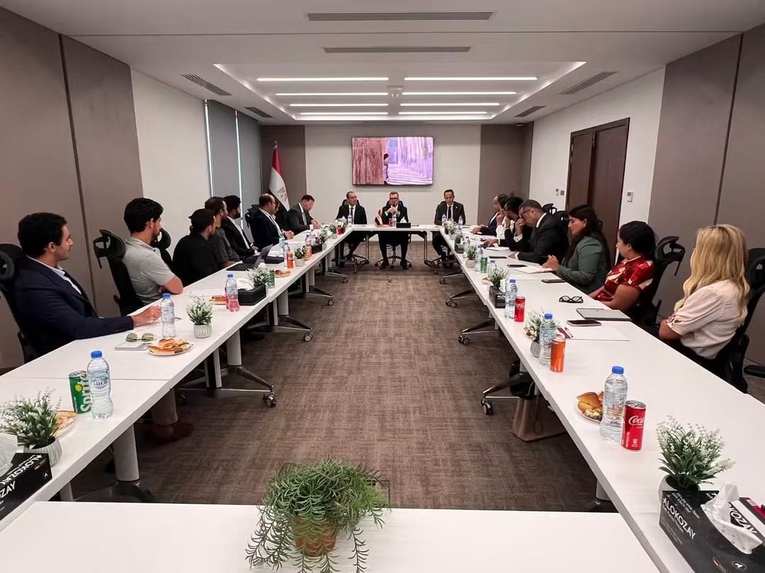 وزير التخطيط والتنمية الاقتصادية يلتقي عددًا من رواد الأعمال والشركات الناشئة للمصريين بالإمارات لبحث سبل دعمهم بالخارج