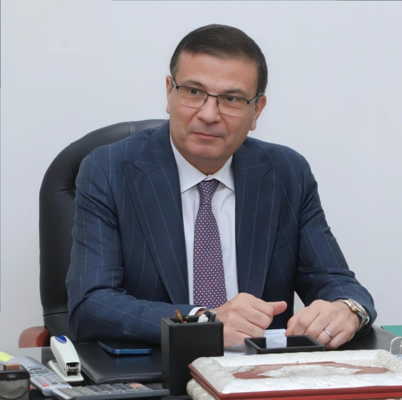 إصدار 624 ترخيصًا والموافقة على 427 تسجيلة أعلاف.. وزير الزراعة يستعرض جهود تنمية الثروة الحيوانية والداجنة