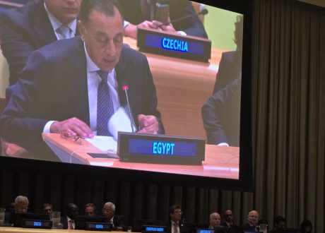 «الفقر وعدم المساواة أسباب جذرية للنزاعات».. مدبولي يدعو لإصلاح النظام المالي الدولي