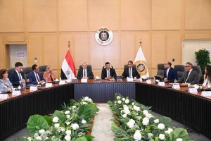 وزير الصناعة يبحث خطط توسع 11 شركة ألمانية في مصر ويؤكد: نستهدف جذب المزيد من الاستثمارات ونقل التكنولوجيا