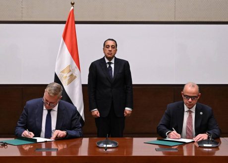 مدبولي: تعظيم عوائد أصول الدولة ركيزة لتطوير شركات البترول وتعزيز تنافسيتها