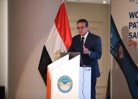 وزير الصحة: مصر حققت طفرة مؤسسية في ترسيخ ثقافة سلامة المرضى وحماية الفرق الطبية