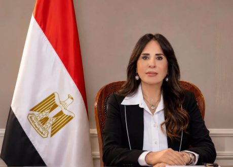 وزيرة الإسكان: بدء تسليم أراضي «بيت الوطن» بالقاهرة الجديدة 2 نوفمبر.. وتوصيل الكهرباء للحي التاسع بـ6 أكتوبر