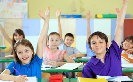 مبادرة برلمانية لتدريس “حقوق الإنسان والتربية الوطنية” للطلاب