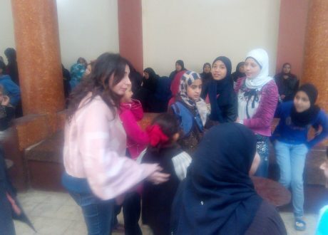 سى اس ار  فى قرية الاخصاص لرصد حملة توعية بقضايا المرأة