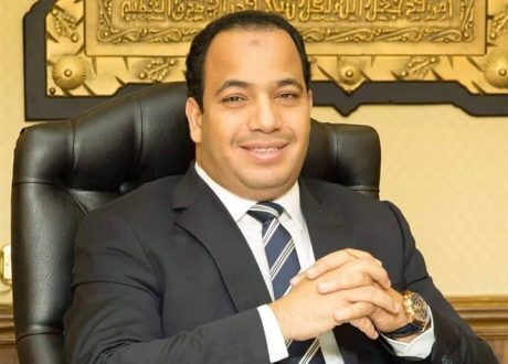 مدير مركز الدراسات الاقتصادية يرصد فى تصريحات خاصة العلاقة بين المشروعات الصغيرة وقيمة الدولار