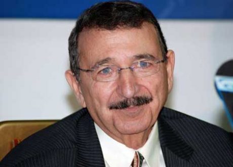 مصطفى السيد “رائد علاج السرطان بحزيئات الذهب” ومحفز الأعمال التطوعية للتخفيف عن كاهل المستضعفين