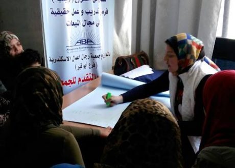 “رجال أعمال الإسكندرية” تتبنى مشروع “زينب” لمساعدة المرأة المعيلة