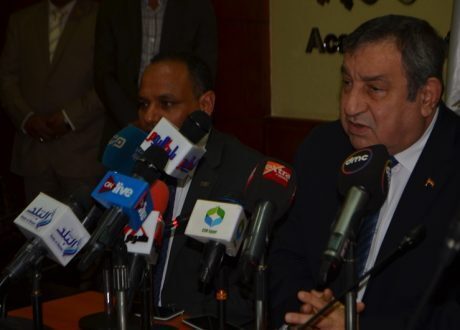 بالفيديو..رئيس الوزراء الأسبق ل “سي إس آر”: مستقبل علمي جديد في انتظارنا