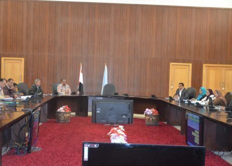 بالصور.. إنشاء سوق مركزية بمدينة القصير على مساحة 3 الاف متر مربع لخدمة المواطنين