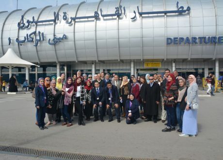 طلاب الأهرام الكندية فى زيارة تدريبية لـ«مطار القاهرة الدولي»