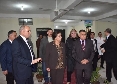 بالصور.. محافظ البحيرة تفتتح صيدلية «العلاج المجانية» لصرف الدواء لغير القادرين