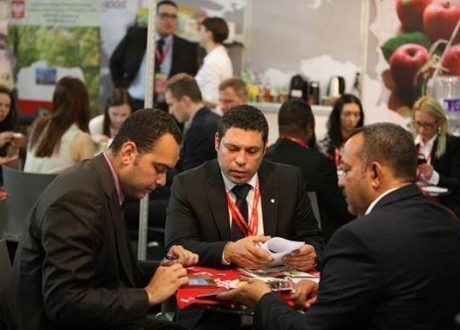 بالصور.. 450 مشترى دولى يزورون معرضي «فوود أفريكا» و«أفريقيا للتصنيع الغذائى»