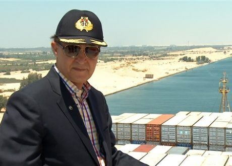 مميش: قناة السويس تدعم قضايا “ذوي الإعاقة”