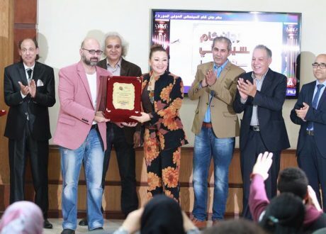 بالفيديو..فيلم التضامن «5%» يحصد الجائزة المصرية للأفلام الوثائقية بمهرجان «كام» السينمائي الدولي