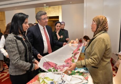 خاص بالصور ..القومى للمرأة يدعم مشروعات للأعمال اليدوية ضمن مسئوليته المجتمعية