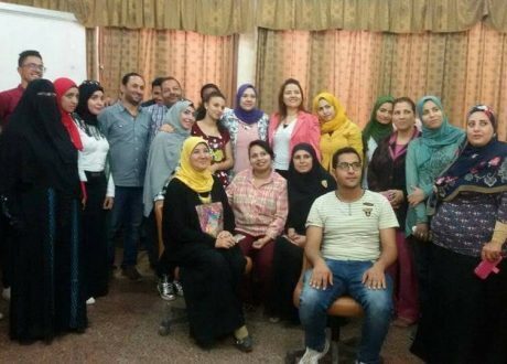 مائدة مستديرة لتمكين المرأة من الوصول إلى مراكز صنع القرار