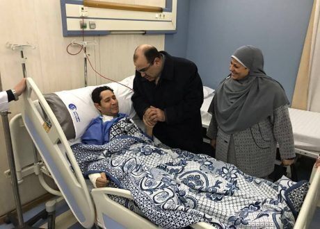 والي: صرف 100 ألف جنيه لأسرة كل شهيد و40 ألف للمصاب في حادث كنيسة «مارمينا»