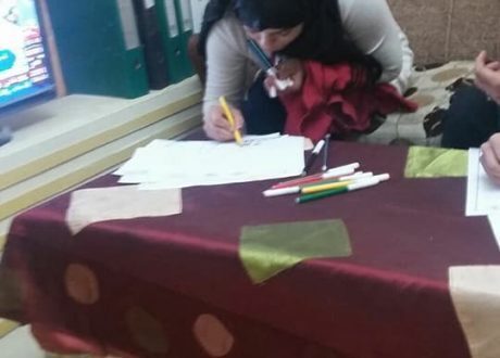 فريق «أطفال بلا مأوى» ينقذ فتاة سورية من «التشرد»