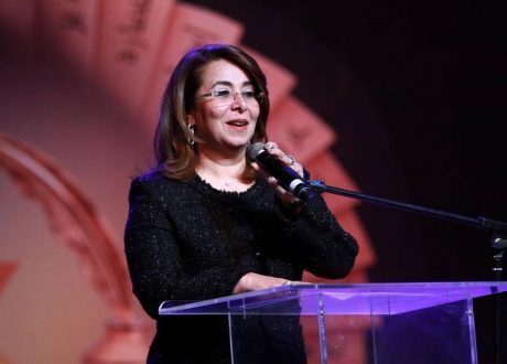 غادة والي خلال احتفالية جائزة «ساويرس»: شعاع مصر الثقافي يضئ العالم العربي