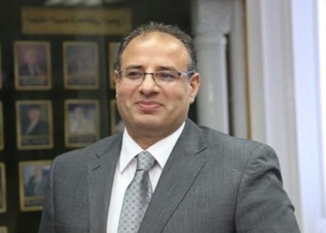 محافظ الأسكندرية يكلف بالبدء في «تشجير الجزيرة» الوسطى بالطريق الصحراوي