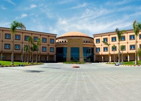 «يونيون جروب» تتبرع بمليون جنيه لدعم مستشفى «شفاء الأورمان» لعلاج الأورام بالأقصر