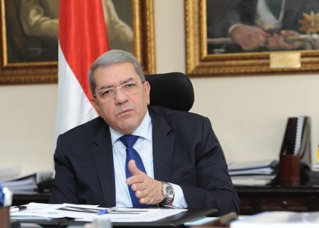 المالية تتيح 3.2 مليون جنيه لصندوق «تحسين الصحة» بأسوان