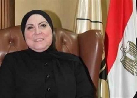 «الصغيرة والمتوسطة»: يوقع عقدا مع بنك القاهرة بـ 500 مليون جنيها لتمويل المشروعات متناهية الصغر  
