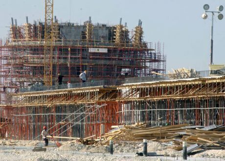 تنفيذ 13 مشروعًا للقضاء على البطالة في مركز «بلاط» بالوادي الجديد