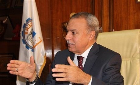 محافظ قنا: توقيع بروتوكول تعاون لتنفيذ 2000 وصلة مياه ضمن مبادرة «سكن كريم»