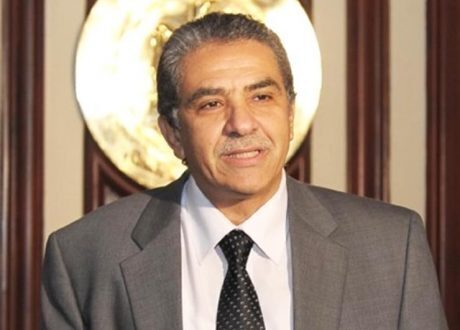 وزير البيئة: 119 مليون جنيه لتنفيذ مصانع تدوير المخلفات بأسيوط
