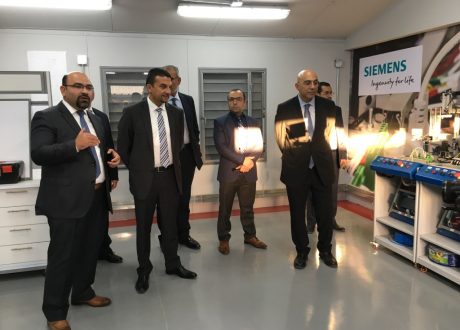 لتطوير المهارات الصناعية للشباب ..سيمنس تفتتح معملا جديدا للتحكم الآلي بالقاهرة 