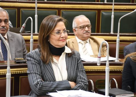 التخطيط: جهود التنمية تستهدف توفير مزيد من فرص العمل اللائق