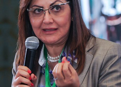 وزارة التخطيط تختتم برنامج “التواصل و التناغم مع فرق العمل”