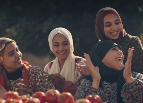 المواطنة تبدأ بحياة كريمة