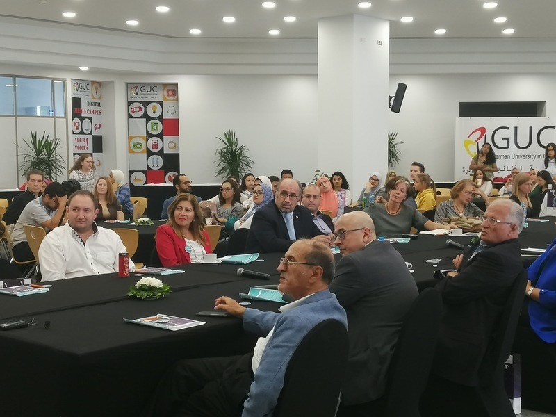 خبراء تكنولوجيا يطالبون بزيادة تمكين المرأة في الوظائف العليا