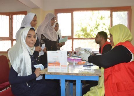ضمن مبادرة 100 مليون صحة.. فحص طلبة مدارس الإعدادية بالأقصر للكشف عن فيروس سي