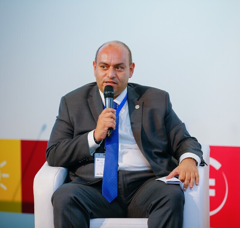 أحمد عثمان: رائد الأعمال هو من يضيف فكرة جديدة للمجتمع
