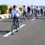 Sisi on bike to call for peace, encourage healthy, eco-friendly attitudes