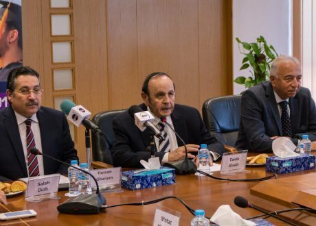 بالصور والفيديو/ جامعة النيل تفتتح معامل الهندسة المدنية وإدارة البنية التحتية