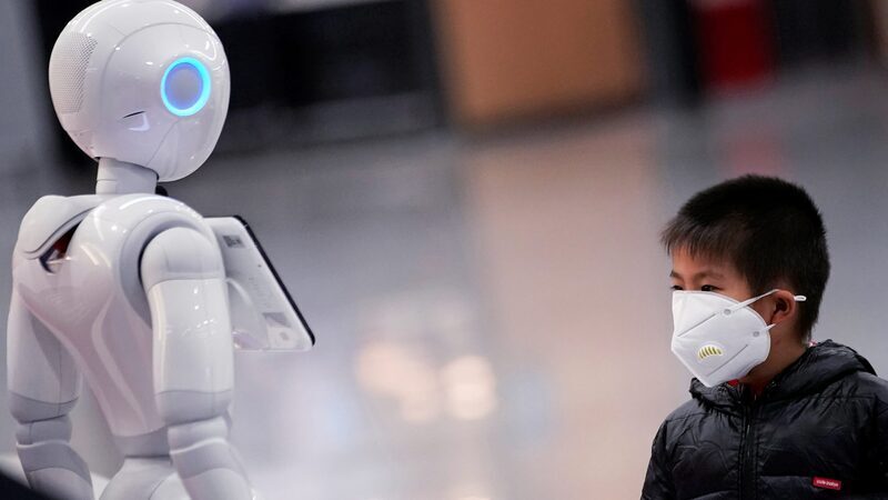 Robots deployed on front lines to combat coronavirus in China