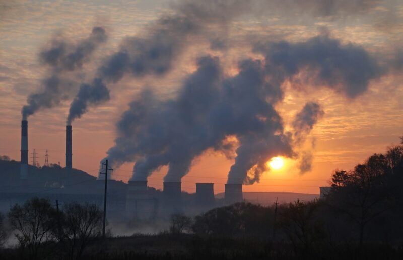 Research Links Air Pollution with Higher Coronavirus Death Rates