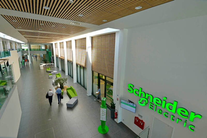 Schneider Electric reports progress in its SDGs march